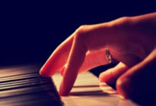 亿德体育下载 -彩虹液晶玻璃取得基板玻璃变向搬运结构专利