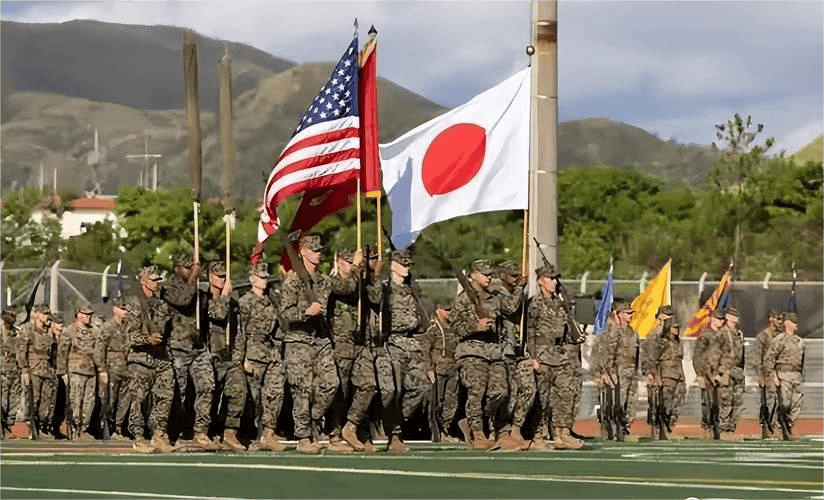 日本狂揽情报大权，表面伪装全撕破，扩军修宪双管齐下，无人能挡？
