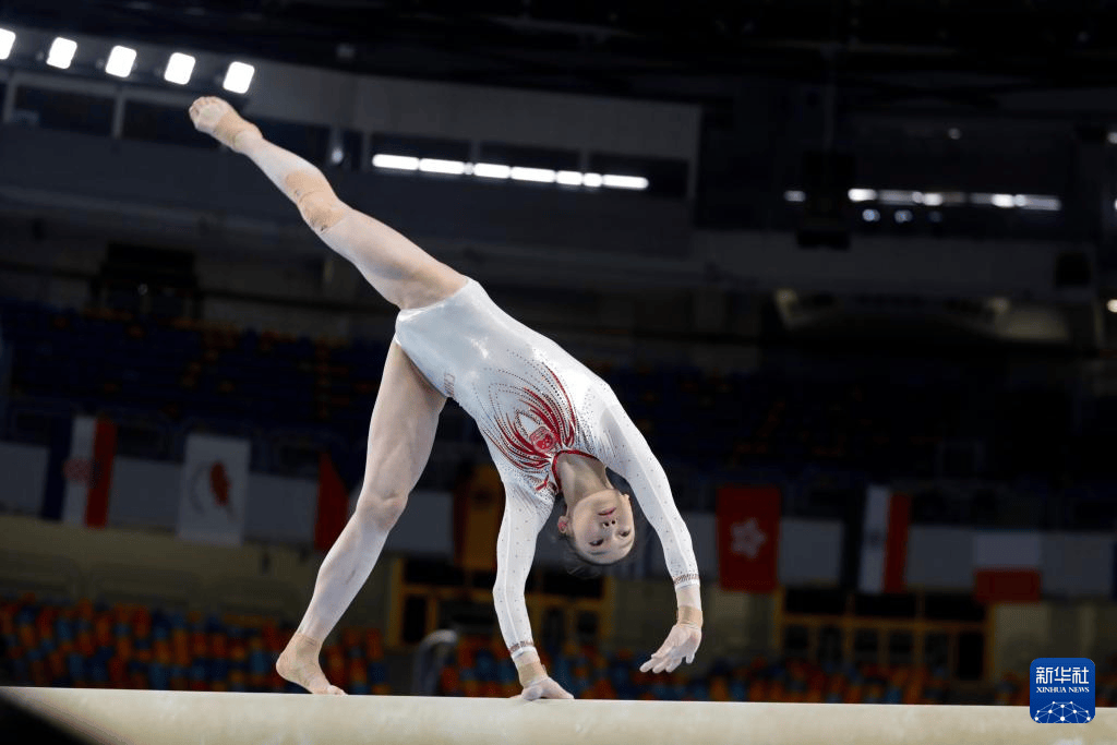 体操世界杯开罗站｜中国选手摘得平衡木一银一铜