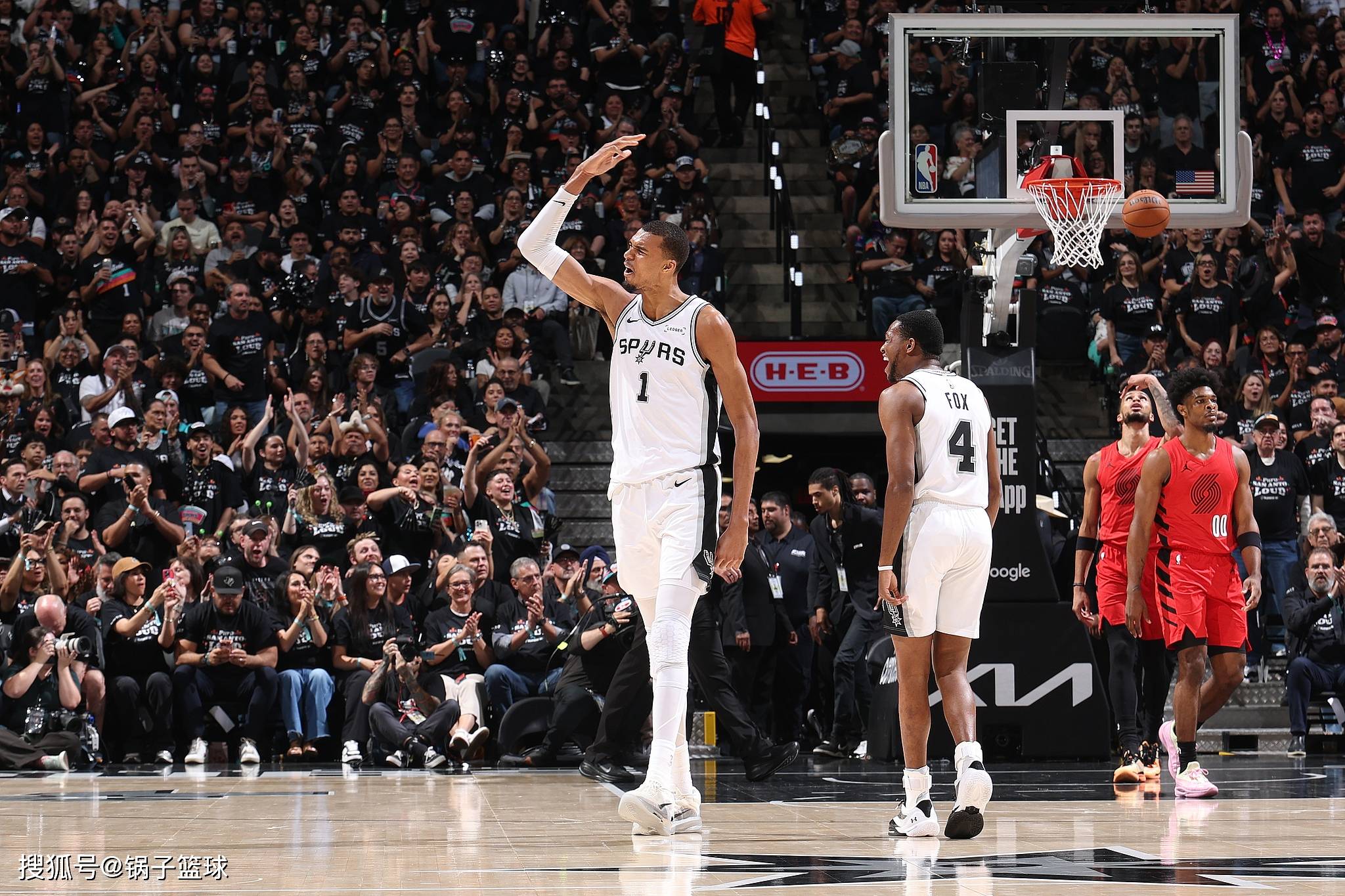 两战狂送13帽，文班连破纪录！5大细节证马刺4-1绅士横扫真要争冠