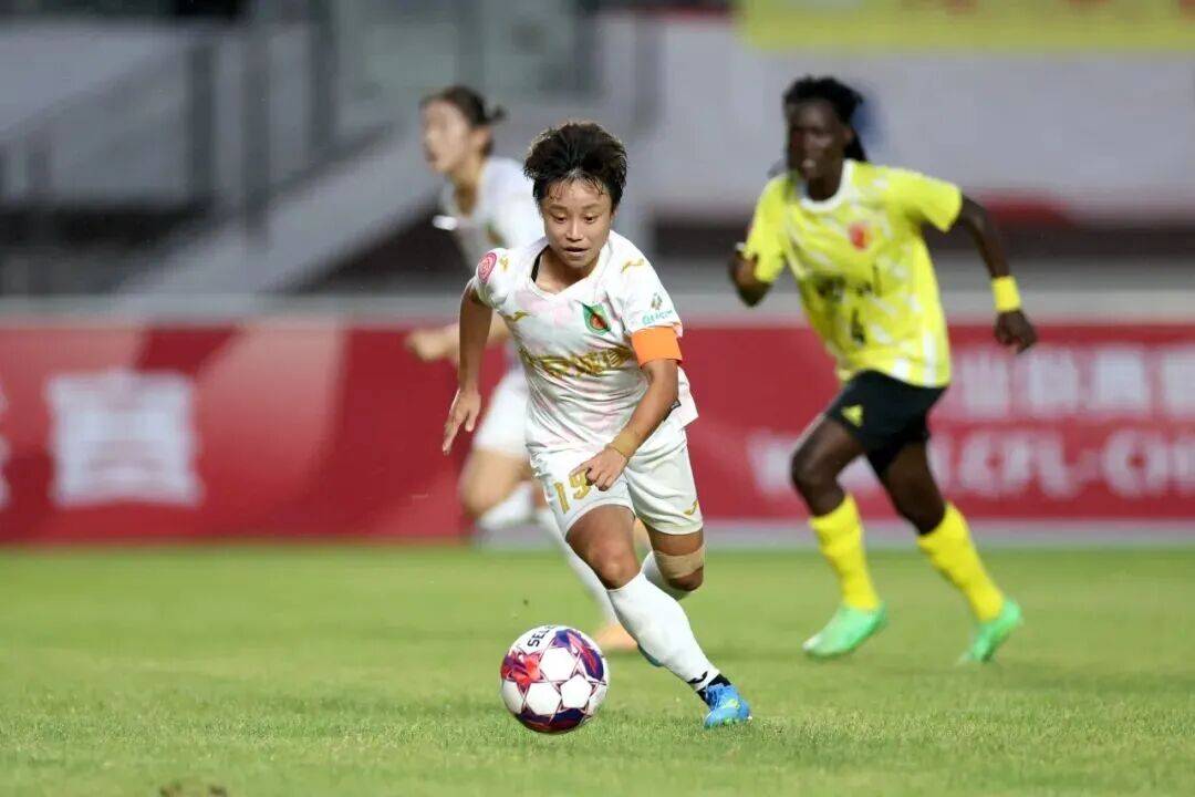北京城建女足3:1客场战胜四川女足，升至联赛积分榜榜首